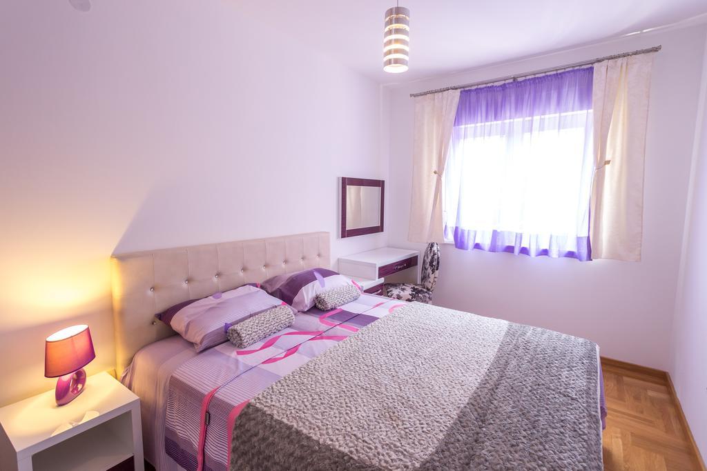 Apartments Rivijera Herceg Novi Esterno foto