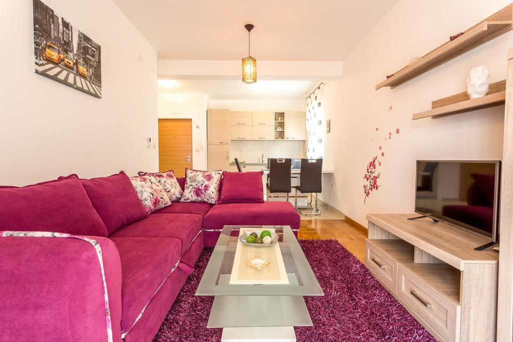 Apartments Rivijera Herceg Novi Esterno foto
