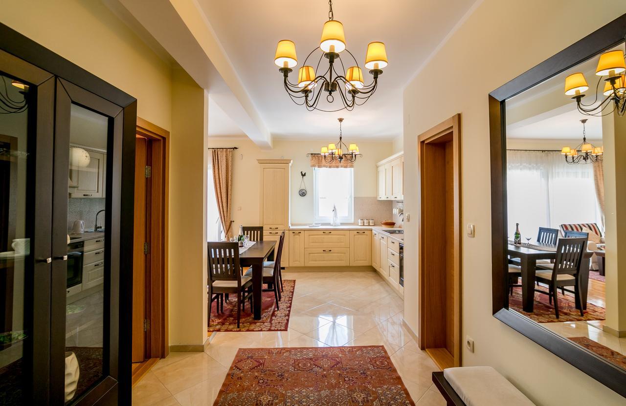 Apartments Rivijera Herceg Novi Esterno foto
