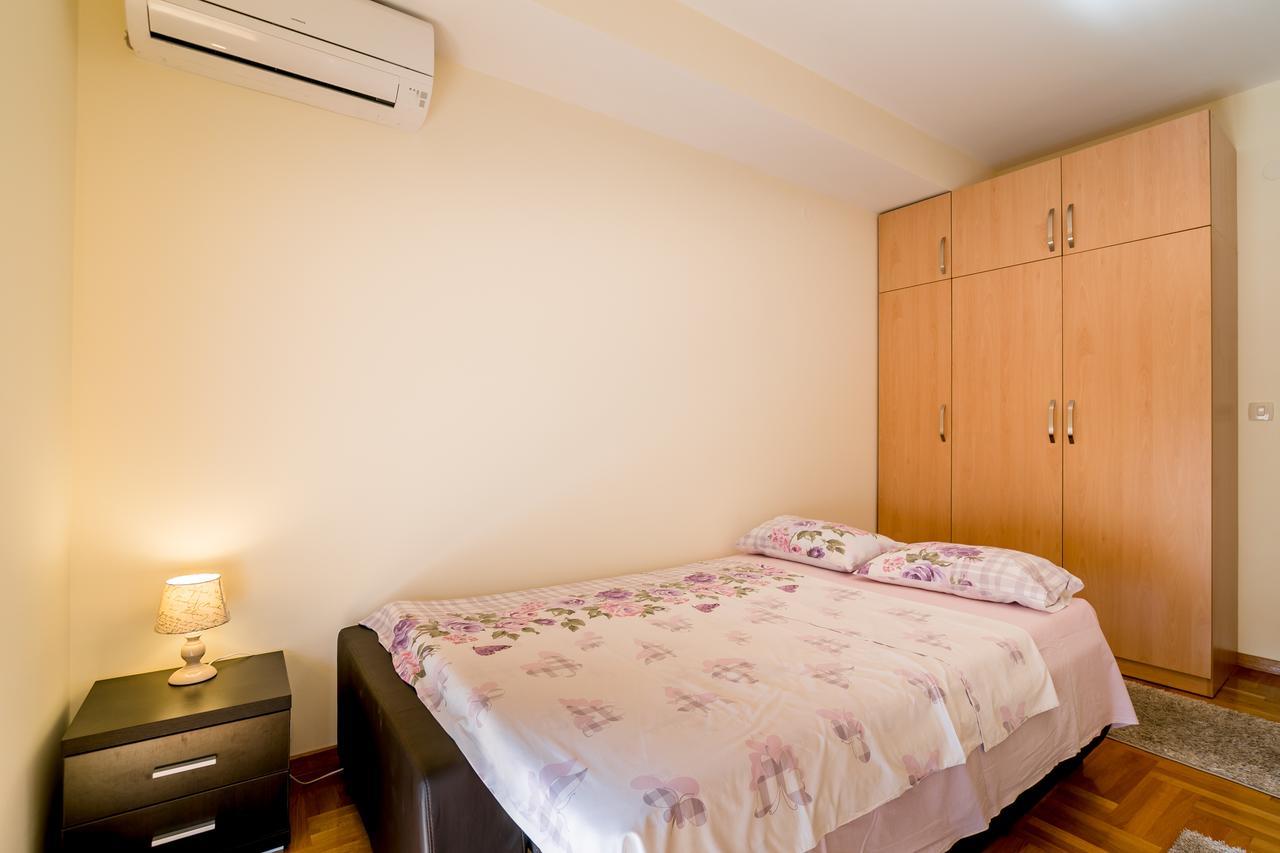 Apartments Rivijera Herceg Novi Esterno foto