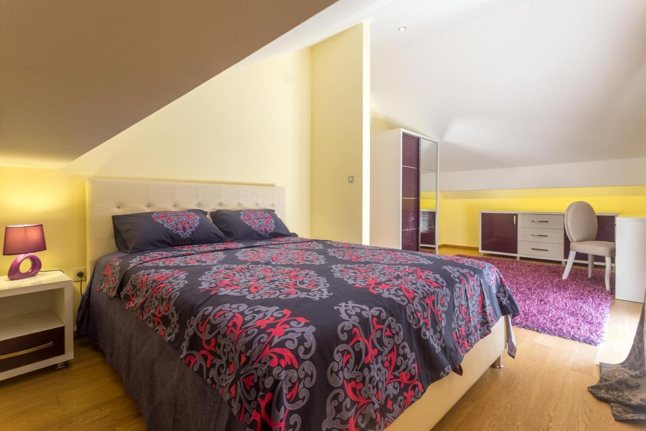 Apartments Rivijera Herceg Novi Esterno foto
