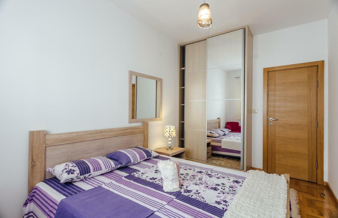 Apartments Rivijera Herceg Novi Esterno foto